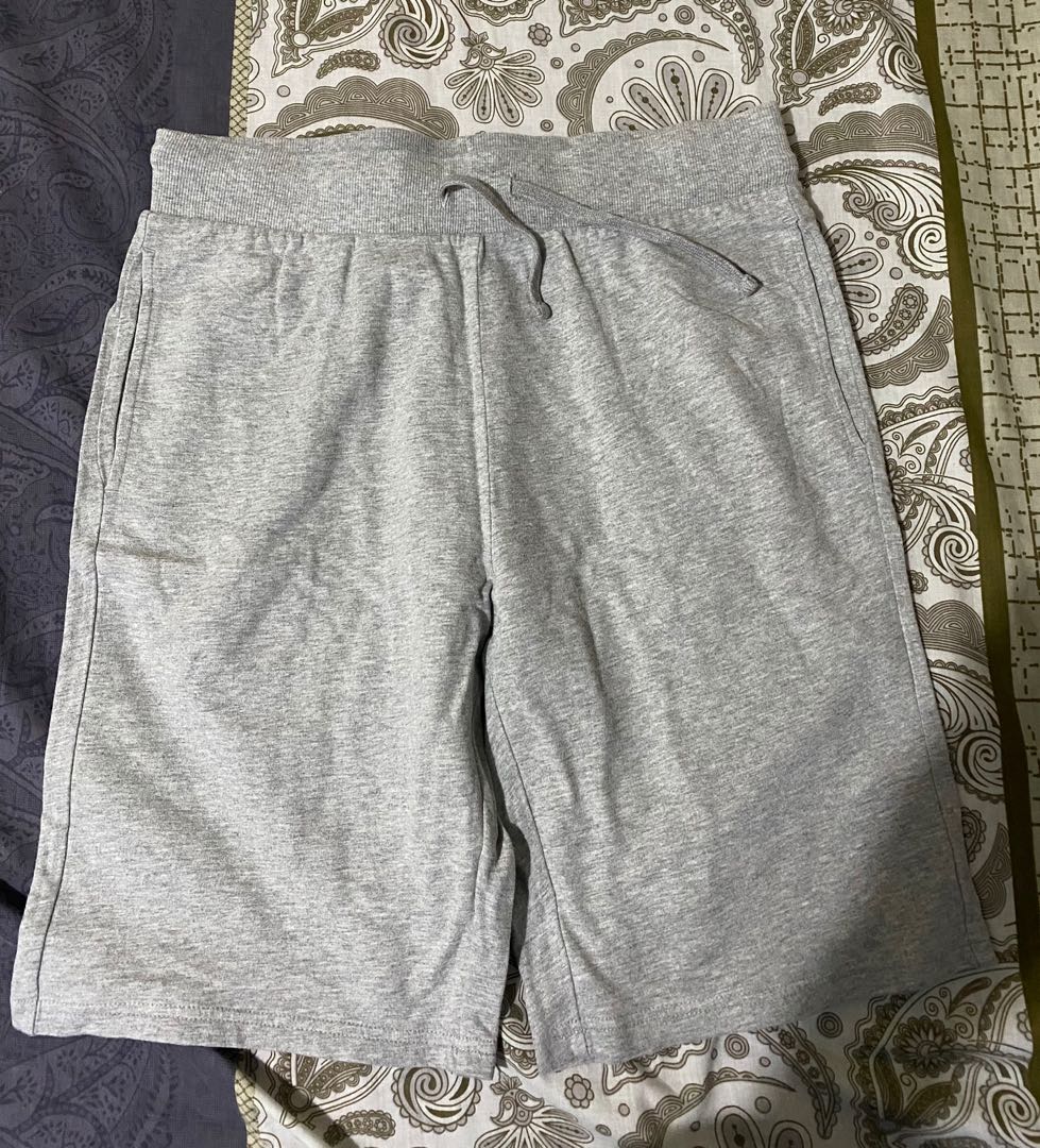 uniqlo sweat shorts, Men's Fashion 