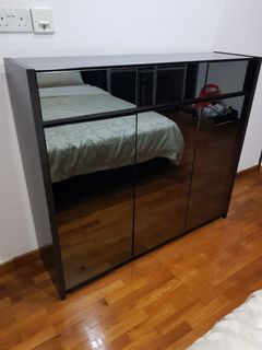 (Category: ) located in . Submitted by jenastor (Listing ID 1038371528, Image 1). Description: .
