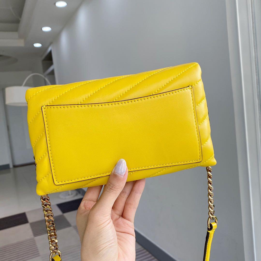 Tory burch kira chevron yellow 2025