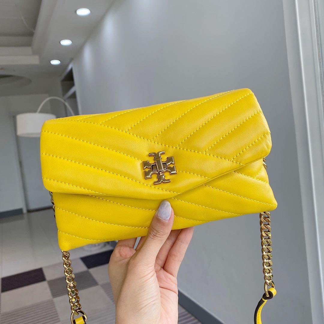 🆕 Authentic Tory Burch Kira Chevron Small Sling Bag Yellow, Women's  Fashion, Bags & Wallets, Purses & Pouches on Carousell