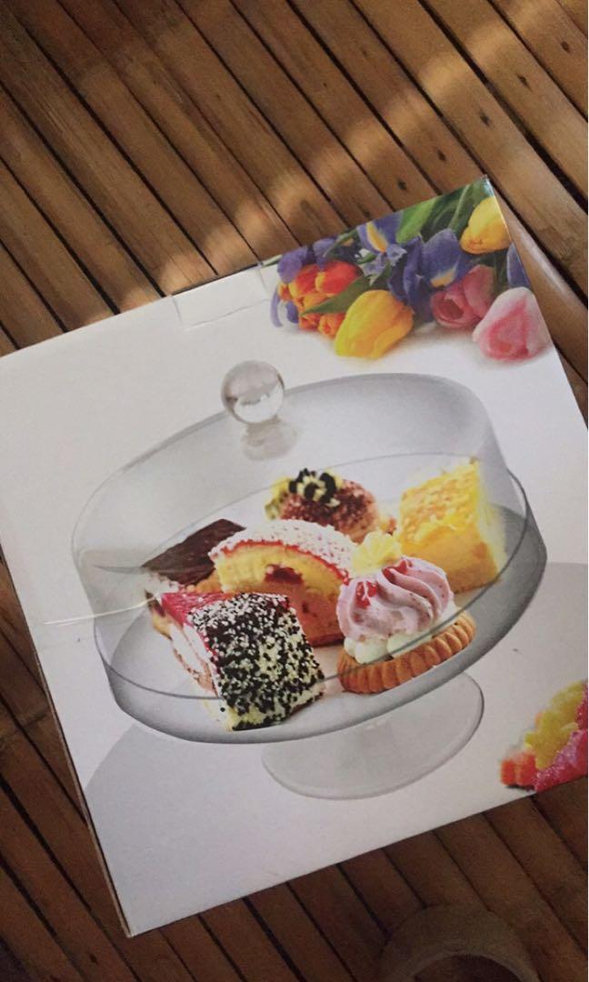 Acrylic Cakestand (Category: Bakeware) located in Pasay City. Submitted by jejuvan (Listing ID 1038345398, Image 2). Description: Sophisticated, Simple yet elegant Cake stand to you table. #noguilt50 #cakestand #cupcakestand #partyneeds #baking.