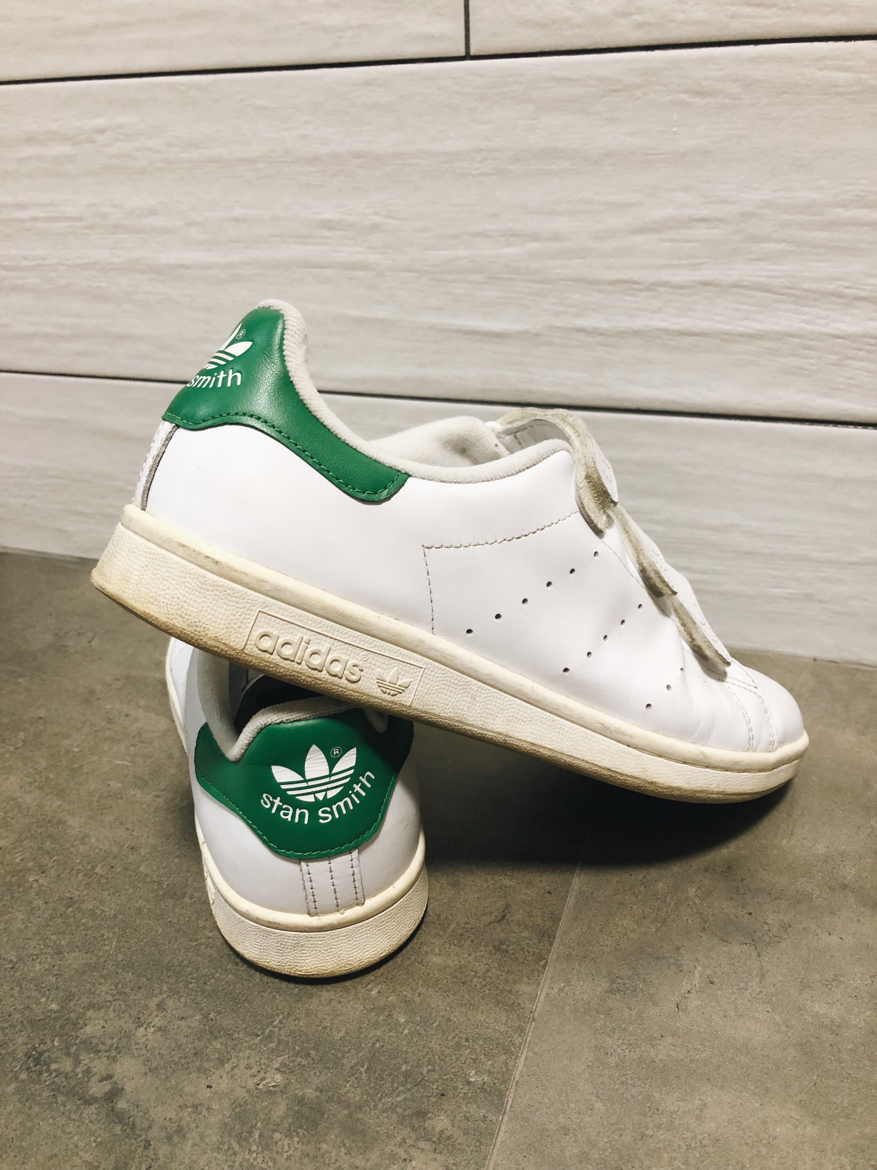 Adidas Stan Smith Trainers in white 