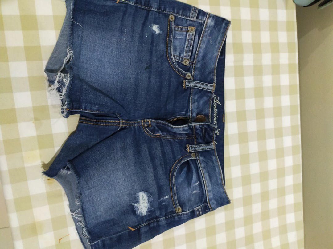 american eagle short jeans