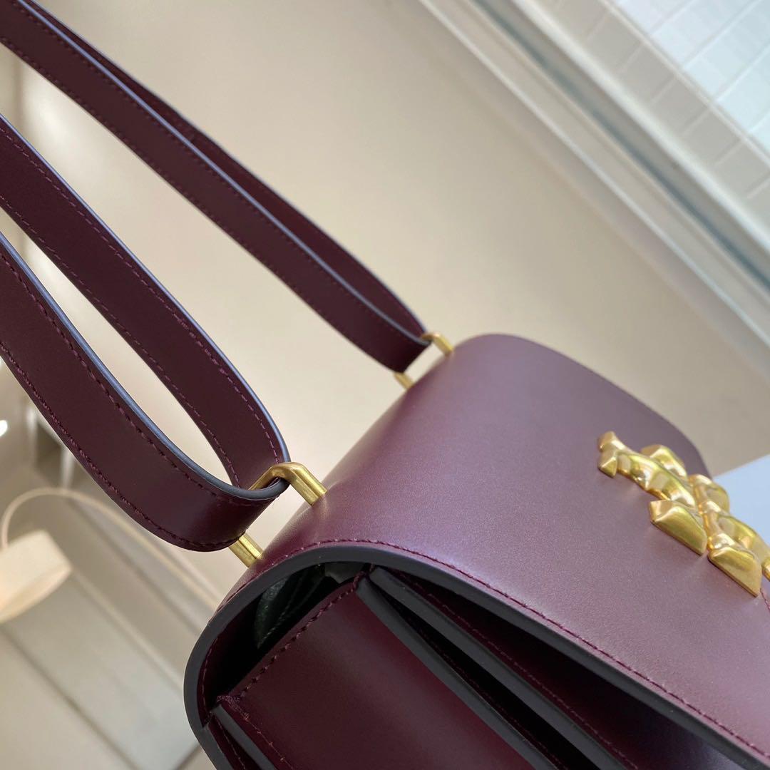 Authentic Tory Burch Box Bag Eleanor Red Maroon, Women's Fashion, Bags