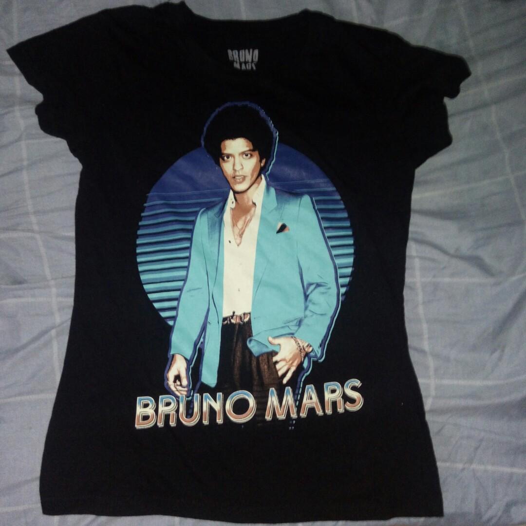 Bruno mars moonshine concert shirt (Category: Traditional & Ethnic wear) located in Makati City. Submitted by cd910625 (Listing ID 1038326049, Image 1). Description: used bruno mars ladies shirt medium size.