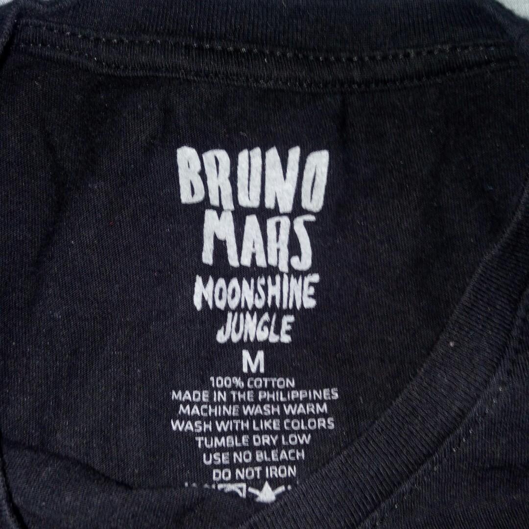Bruno mars moonshine concert shirt (Category: Traditional & Ethnic wear) located in Makati City. Submitted by cd910625 (Listing ID 1038326049, Image 3). Description: used bruno mars ladies shirt medium size.