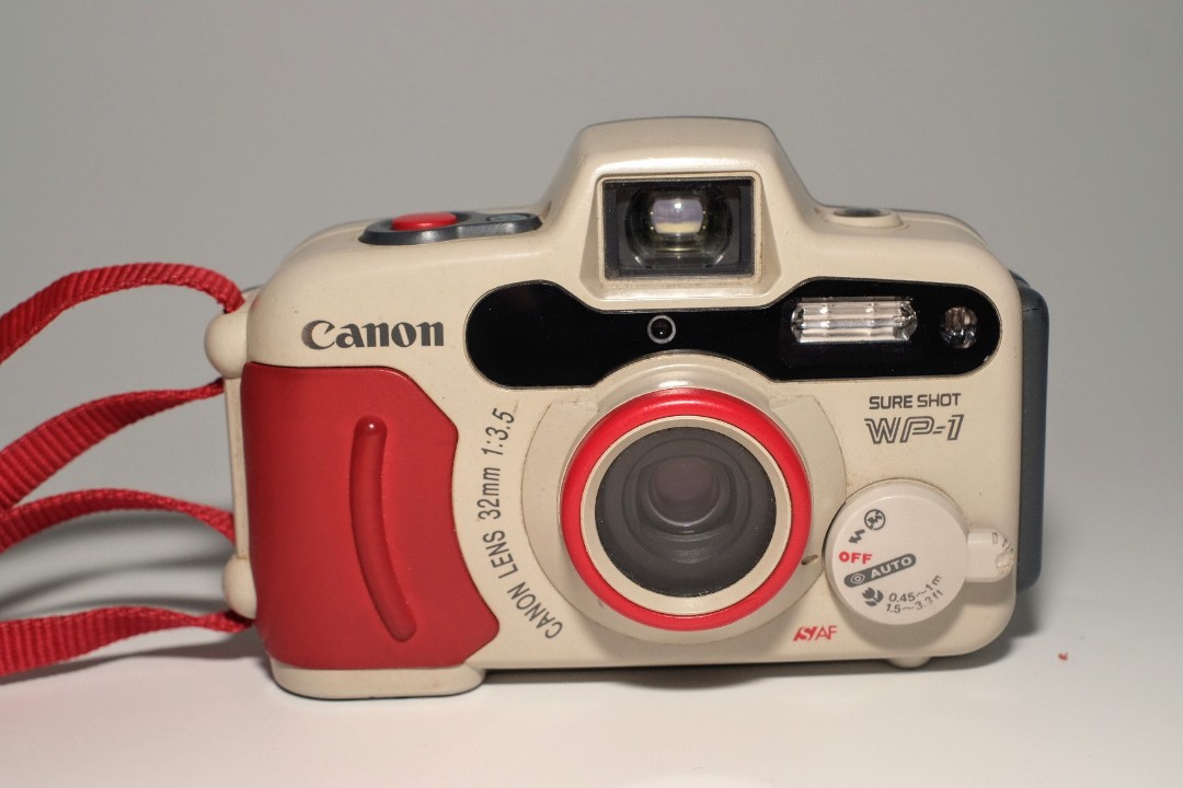 三069 Canon SURE SHOT WP-1 水中カメラ - フィルムカメラ