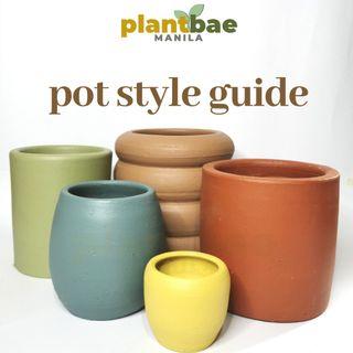 Clay pots (in different sizes and shades)