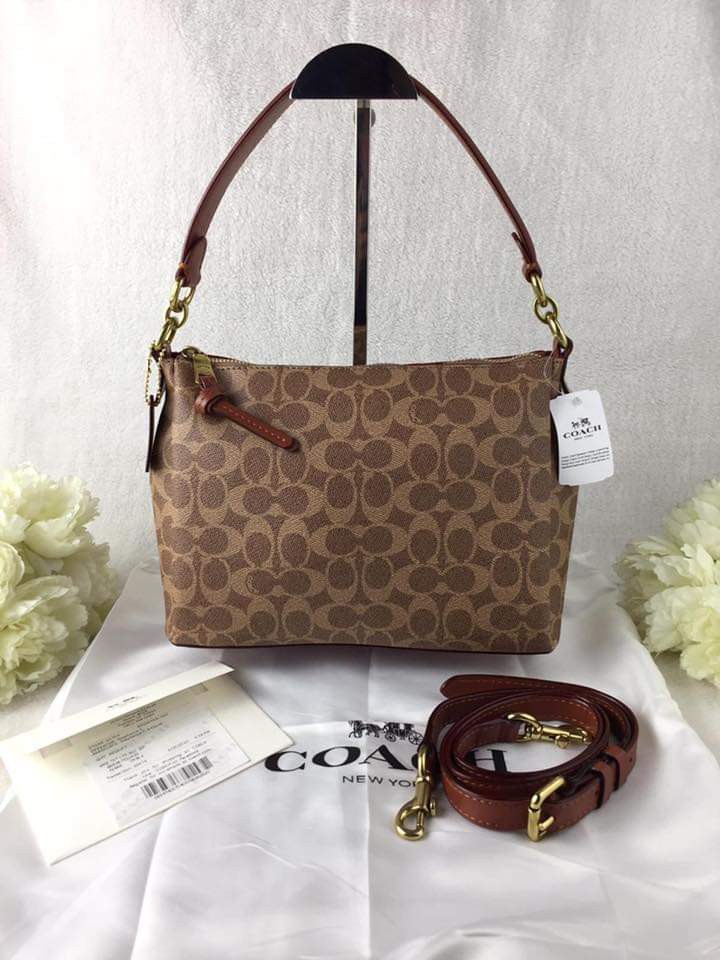 Coach Shay Crossbody, Women's Fashion, Bags & Wallets, Purses & Pouches