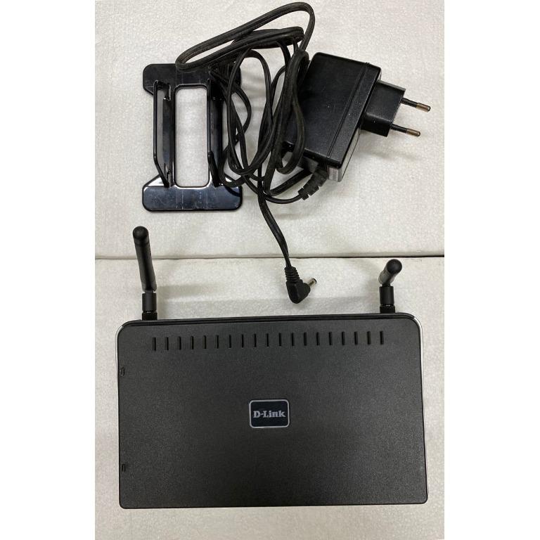 Dlink DIR 615 router (Category: Networking) located in Valenzuela. Submitted by cletini (Listing ID 1038286011, Image 1). Description: Used but in good condition. No box but with adaptor and stand. .