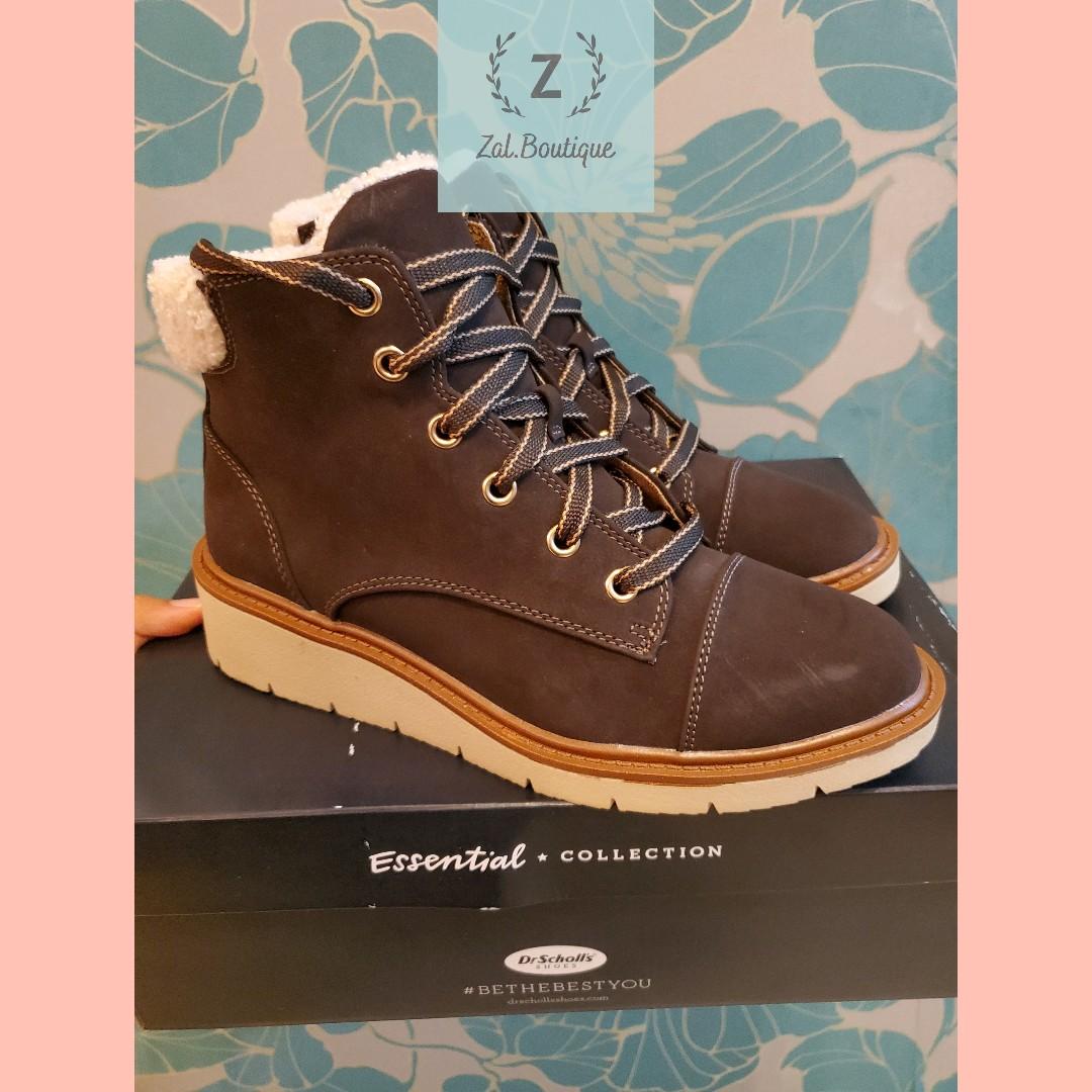 Dr scholl's moc deals toe boots