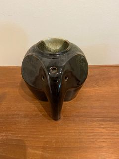 (Category: ) located in . Submitted by queenofresale (Listing ID 1038267587, Image 1). Description: .