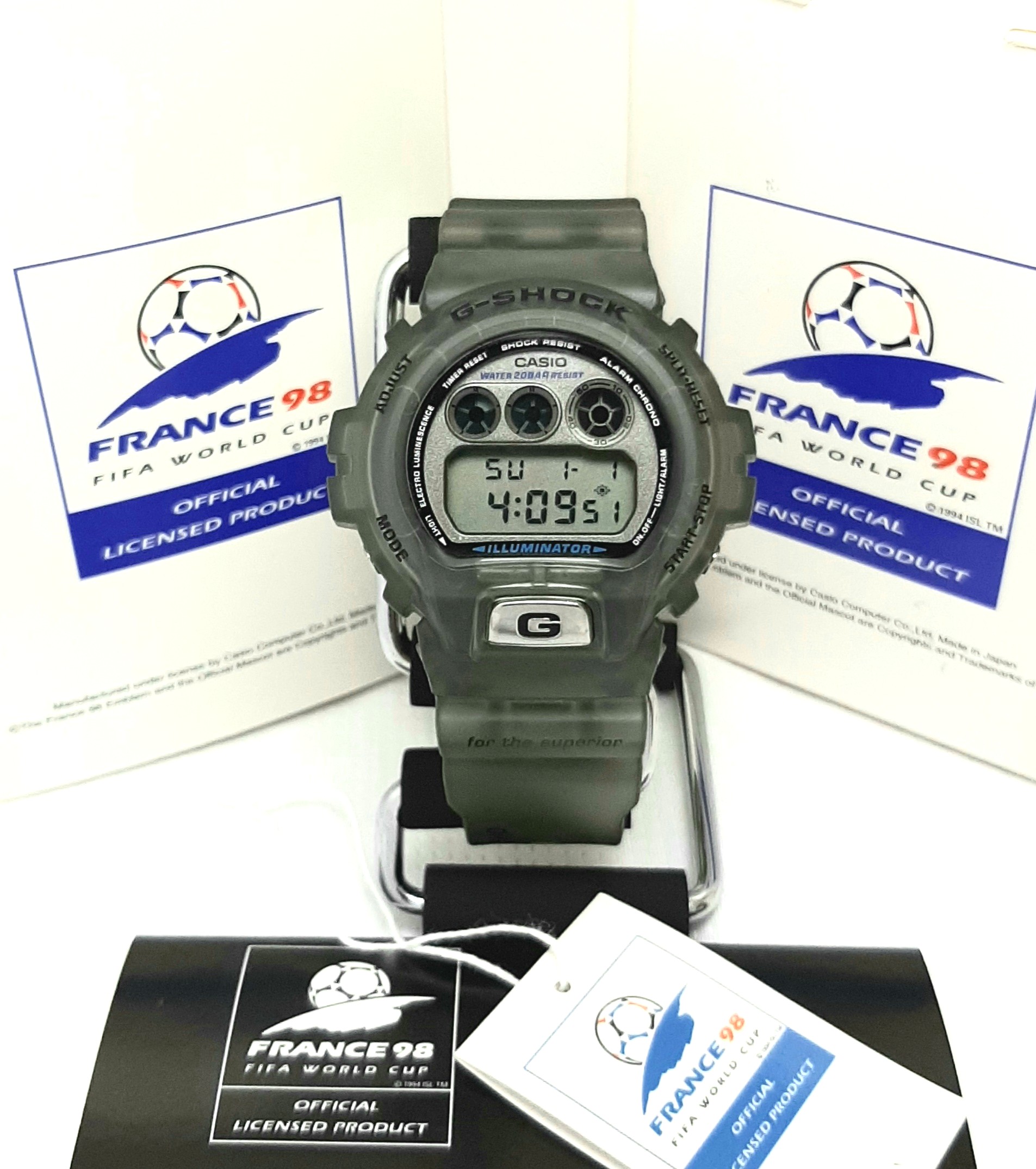 オンラインストア本物 CASIO G SHOCK DW-6900 FRANCE WORLD CUP - 時計