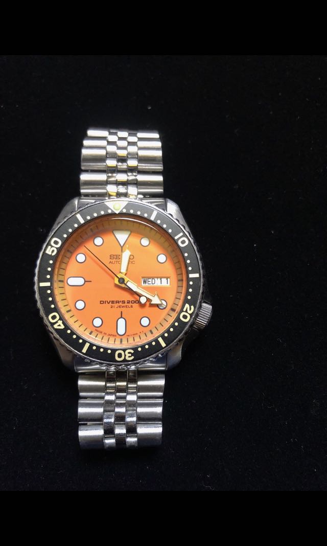 Seiko divers sales watch orange face