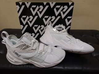(Category: ) located in . Submitted by sneakerjuan (Listing ID 1038374858, Image 1). Description: .