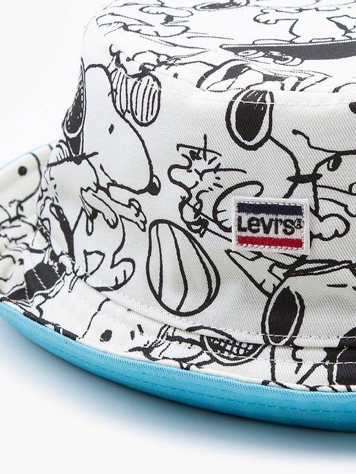 Levi's X Peanuts Snoopy Sport Reversible Bucket Hat (Preorder), Women's  Fashion, Watches & Accessories, Hats & Beanies on Carousell
