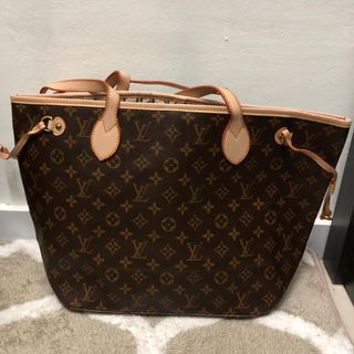 (Category: ) located in . Submitted by useditempreloved (Listing ID 1038461353, Image 1). Description: .