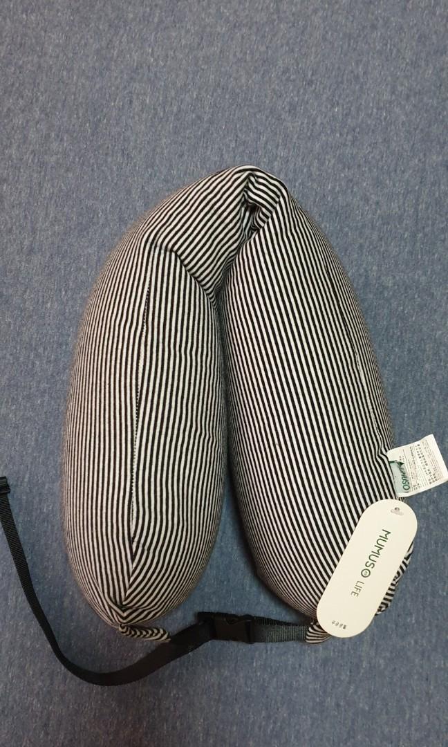 mumuso neck pillow price
