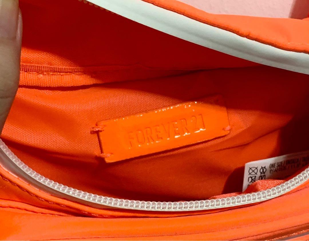 Yellow fanny hotsell pack forever 21