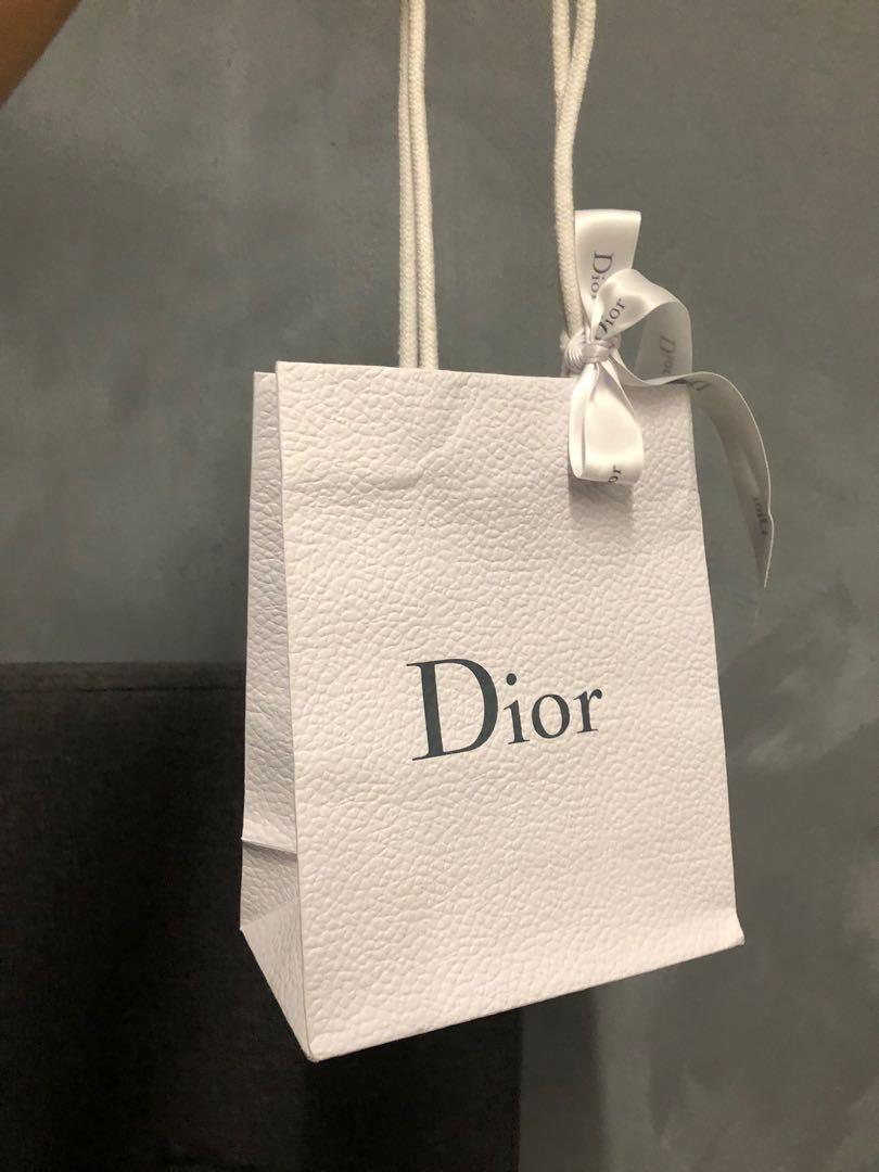 Original Dior Paper Bag White, Luxury, Bags & Wallets on Carousell
