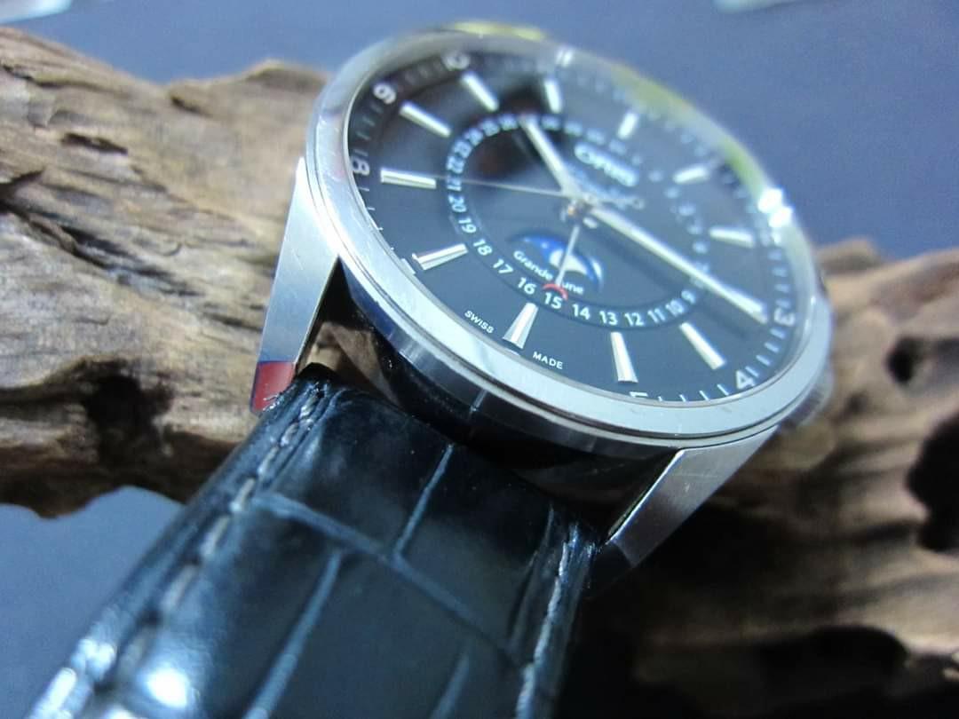 Oris artix moonphase triple store calendar