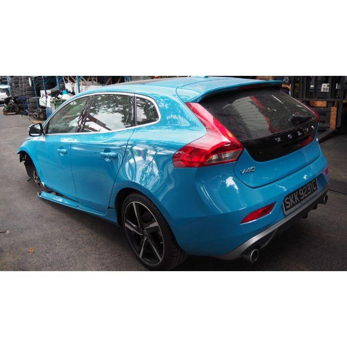 Volvo v40 parts shop for sale