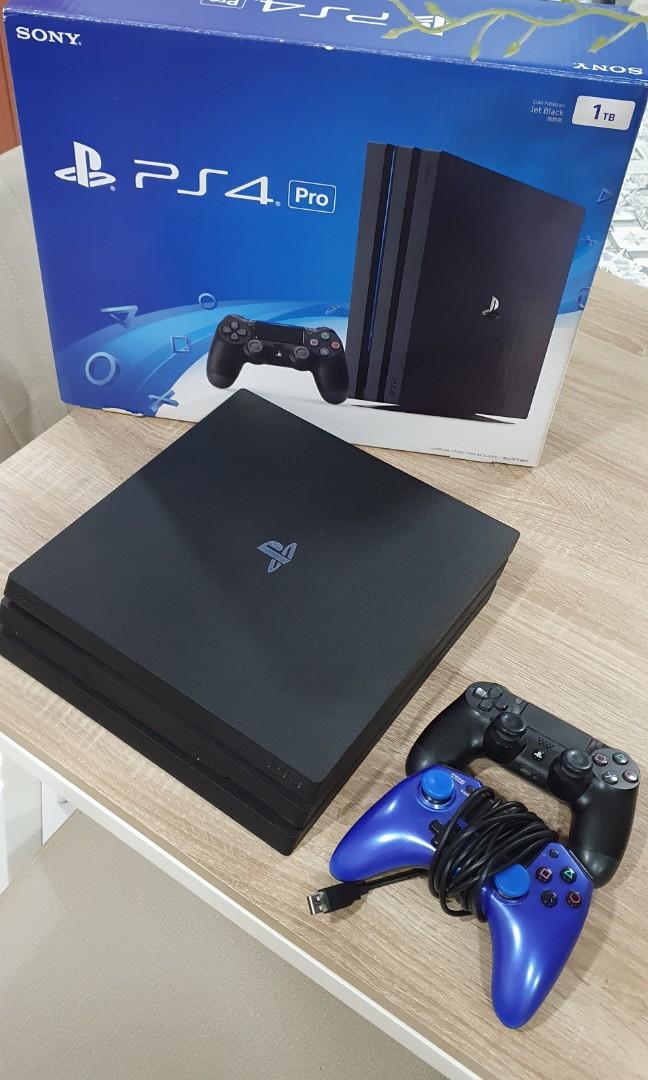 Ps4 pro accessories in box deals