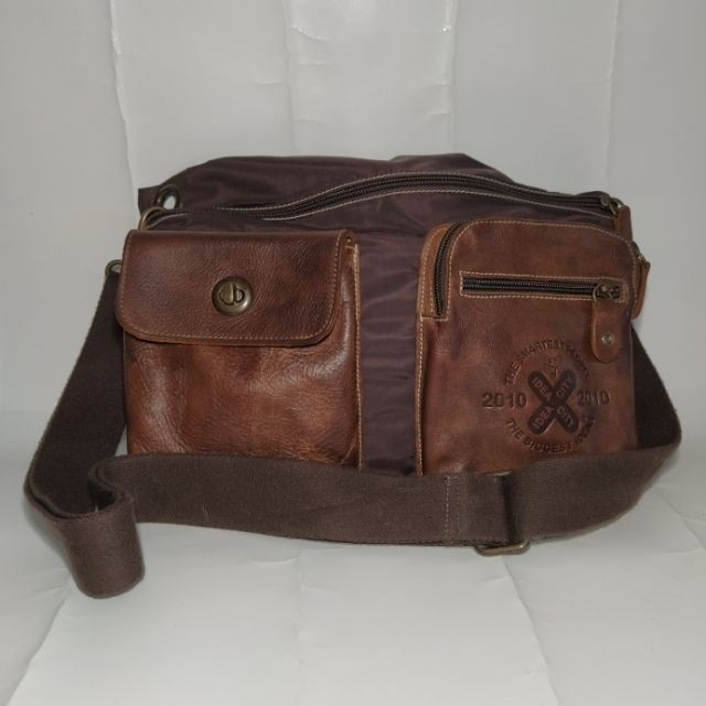 ROOTS CANADA Leather Body Bag, Men's 