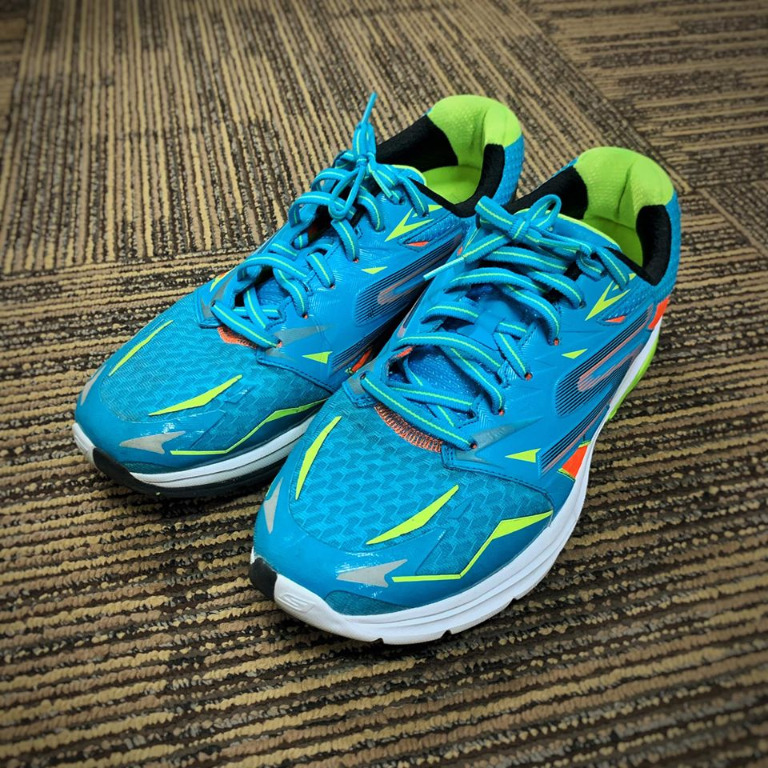 womens skechers gorun strada