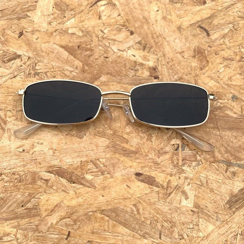 Small Rectangular Vintage (Category: Precious Stones) located in Sungai Petani. Submitted by pxjah (Listing ID 1038349427, Image 3). Description: NEW ARRIVALS!!!!!! Free sunglasses cloth & pouch Ready stock & will be ship asap 🚛 ✅ LOWEST PRICE ✅ ALL ITEMS ARE AVAILABLE ✅ CASH ON DELIVERY ✅ NEXT DAY SHIPOUT ✅ ALL STOCK 🚚 SHIPPING: EVERYDAY! Rm15 exclude postage ✨ Kindly dm me if interested 😉.