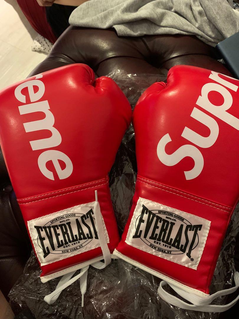 Supreme Everlast Boxing Gloves, Sports Equipment, Sports & Games