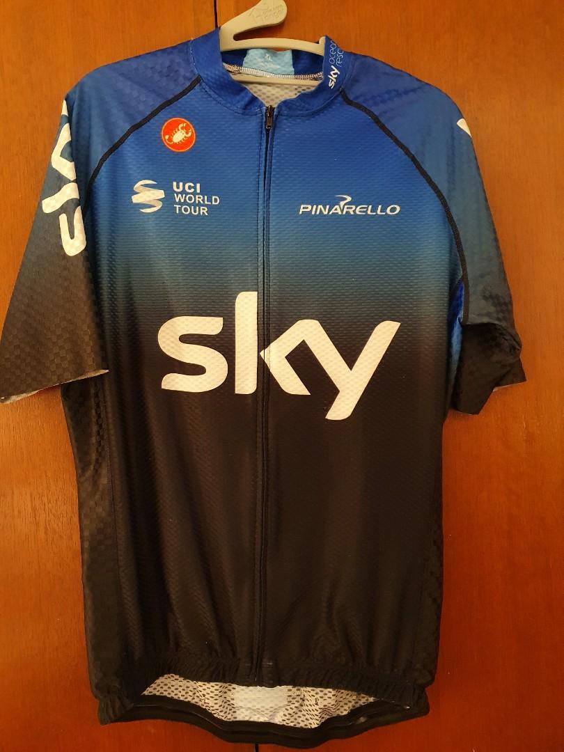 sky cycling top