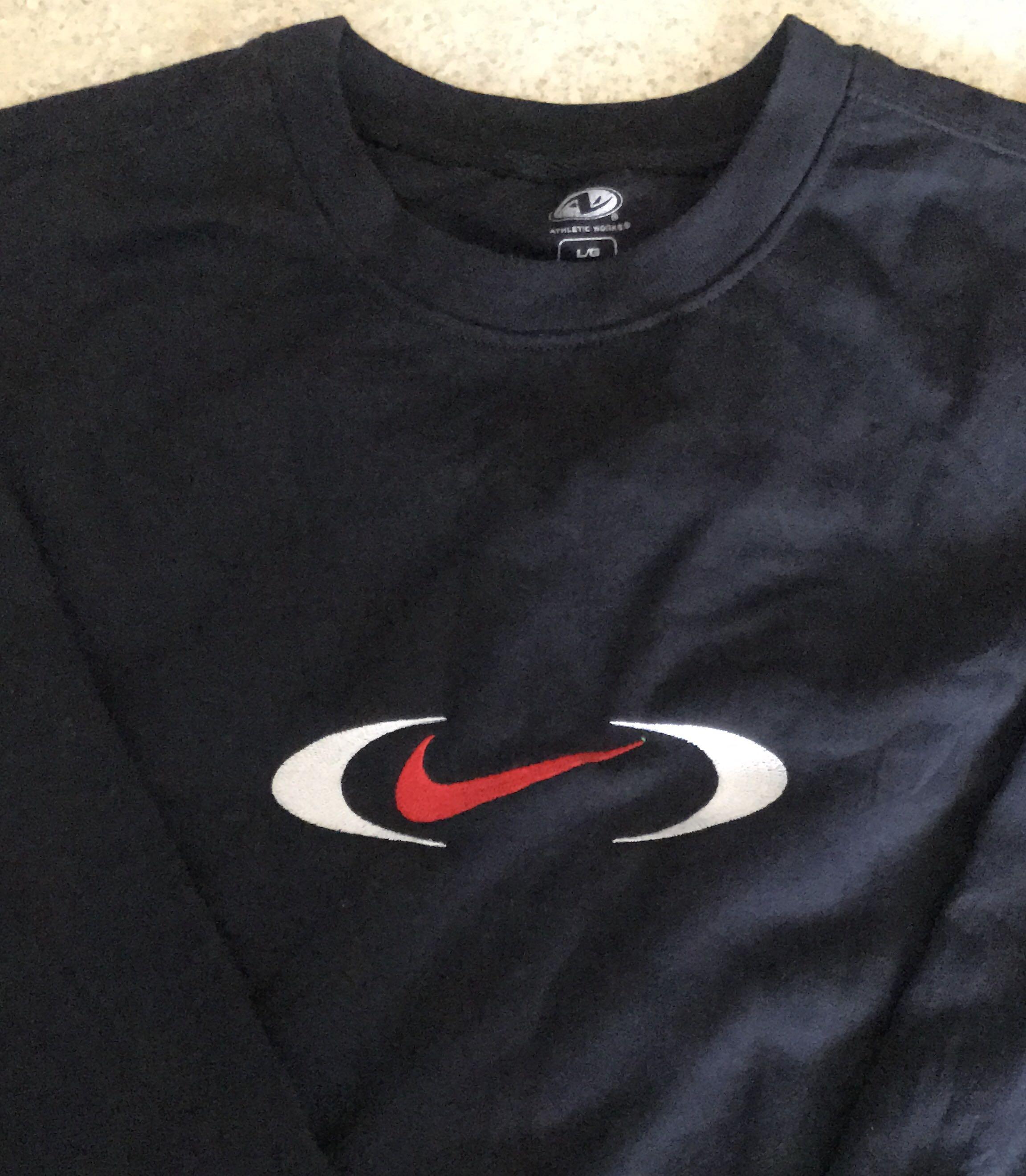 Vintage nike bootleg sweater Men s Fashion Tops Sets Hoodies on Carousell