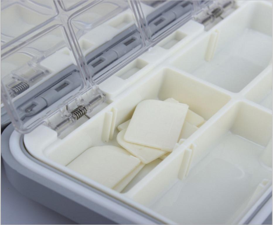 Waterproof compartment box - Medium, Sports Equipment, Sports & Games ...