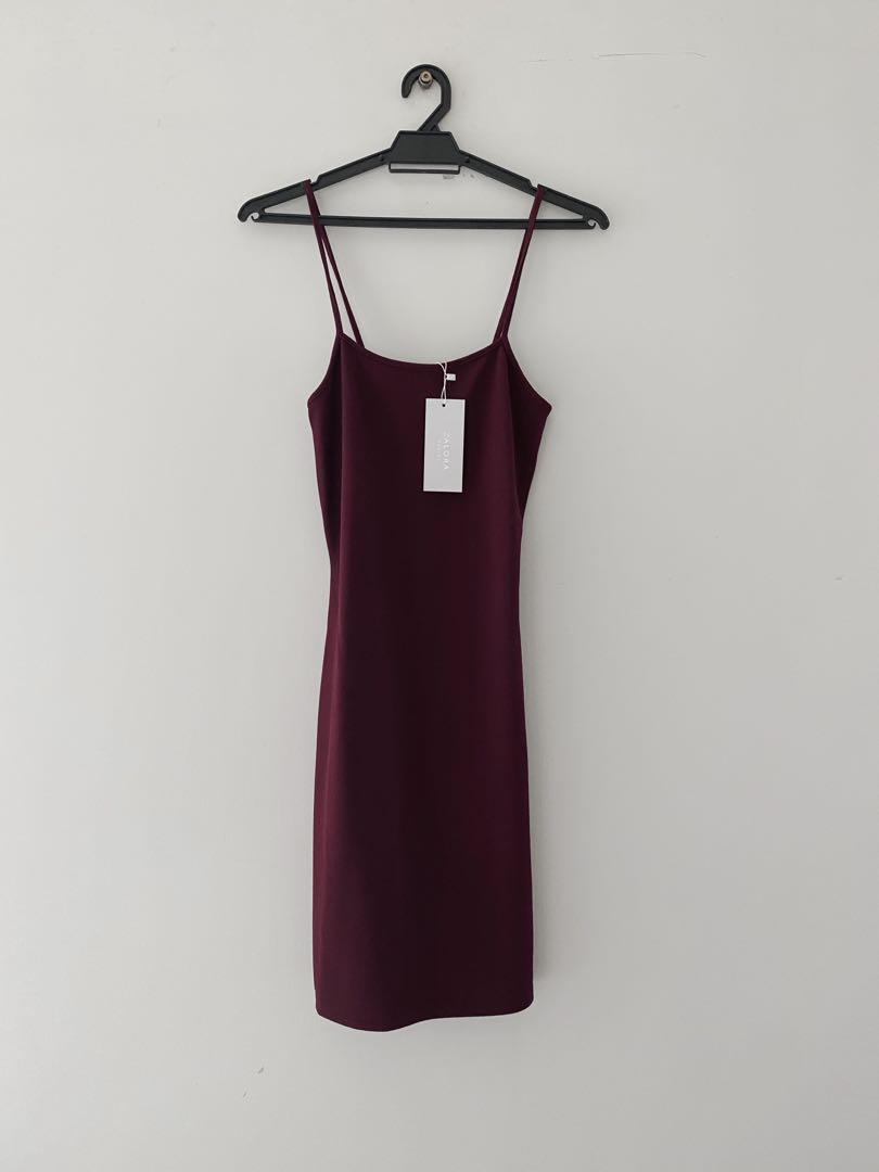 zalora maroon dress