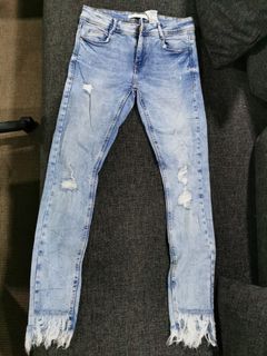 (Category: ) located in . Submitted by hello.tn (Listing ID 1038332324, Image 1). Description: .