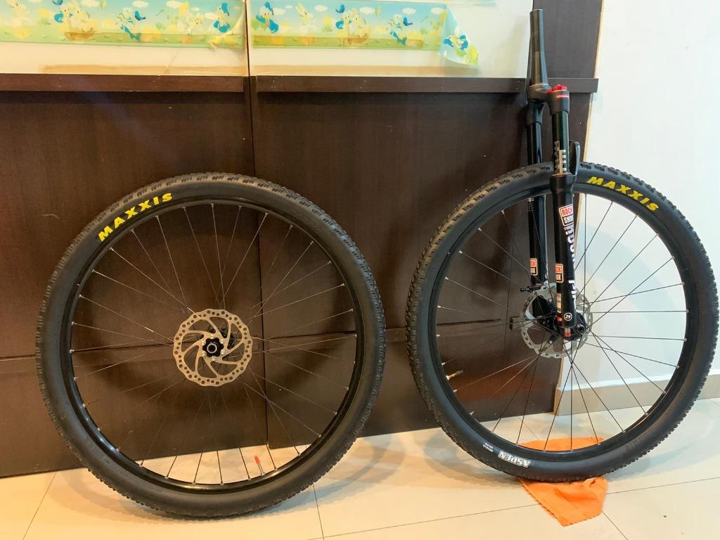 29er Fork with wheelset accessories Sports Equipment Bicycles Parts Bicycles on Carousell