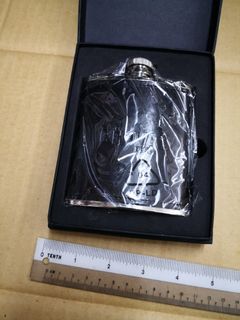 （分類：）位於 。 由 cytron2k 提交（商品編號 1032918949，圖片 1）。簡介： 。