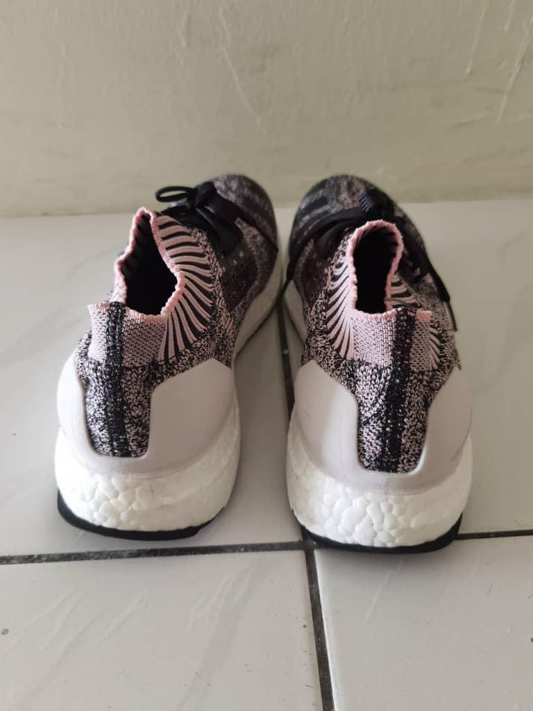 Adidas ultra boost uncaged true pink hot sale