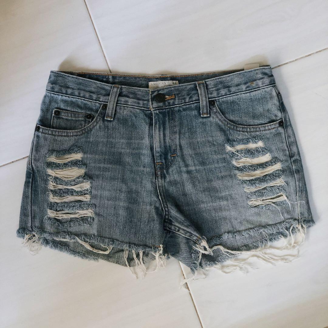 american eagle ripped jean shorts