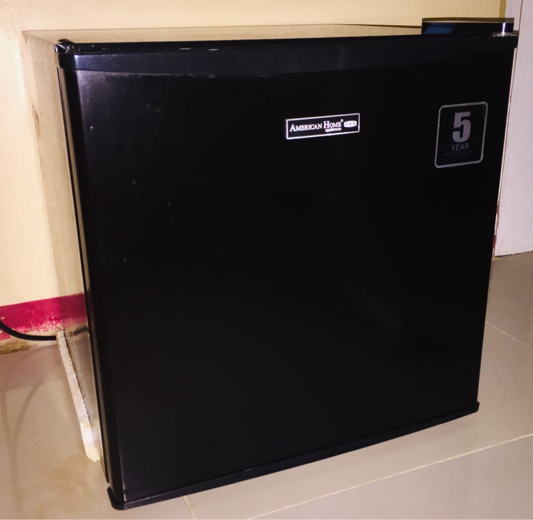 American Home 1.8 cu.ft. Personal Bar Refrigerator ABR 50B TV