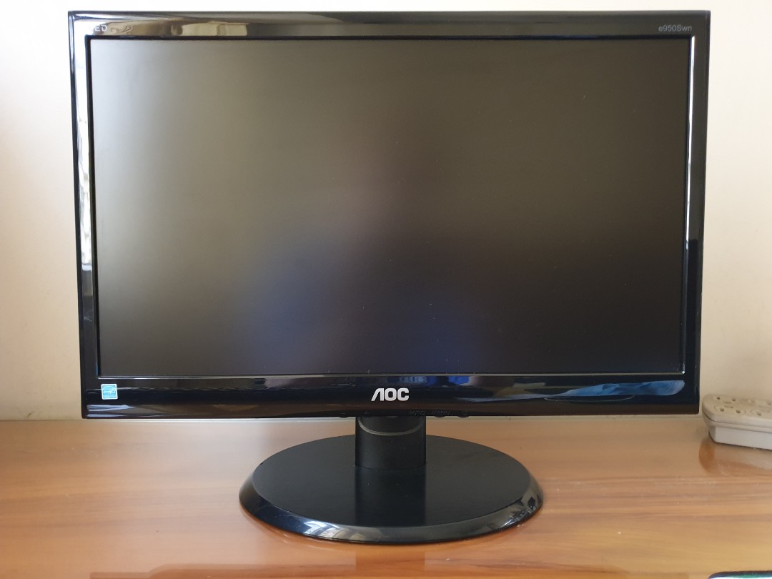 Aoc 18 5 E950swn Monitor Computers Tech Parts Accessories Monitor Screens On Carousell
