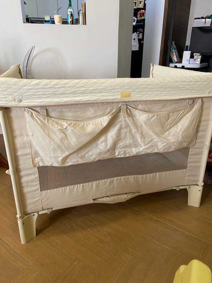 Arm's reach co sleeper hanging bars store