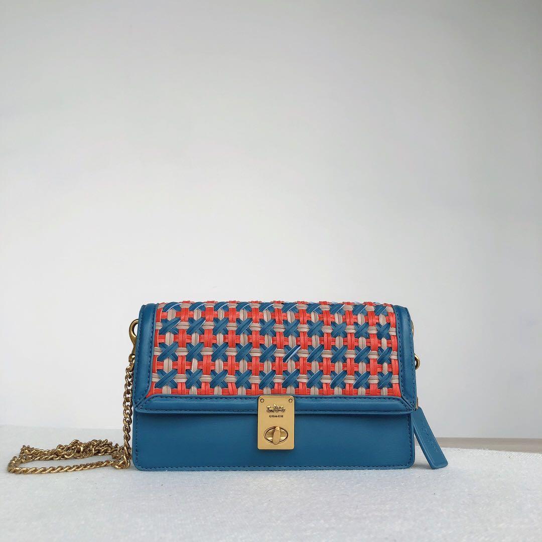 hutton clutch with weaving