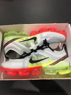 Brand new vapormax men’s 13