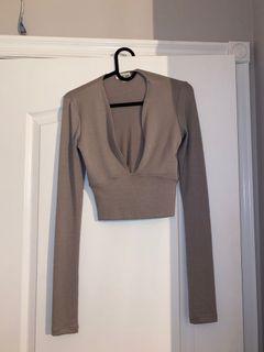 BRAND NEW WILFRED OPEN FRONT TOP