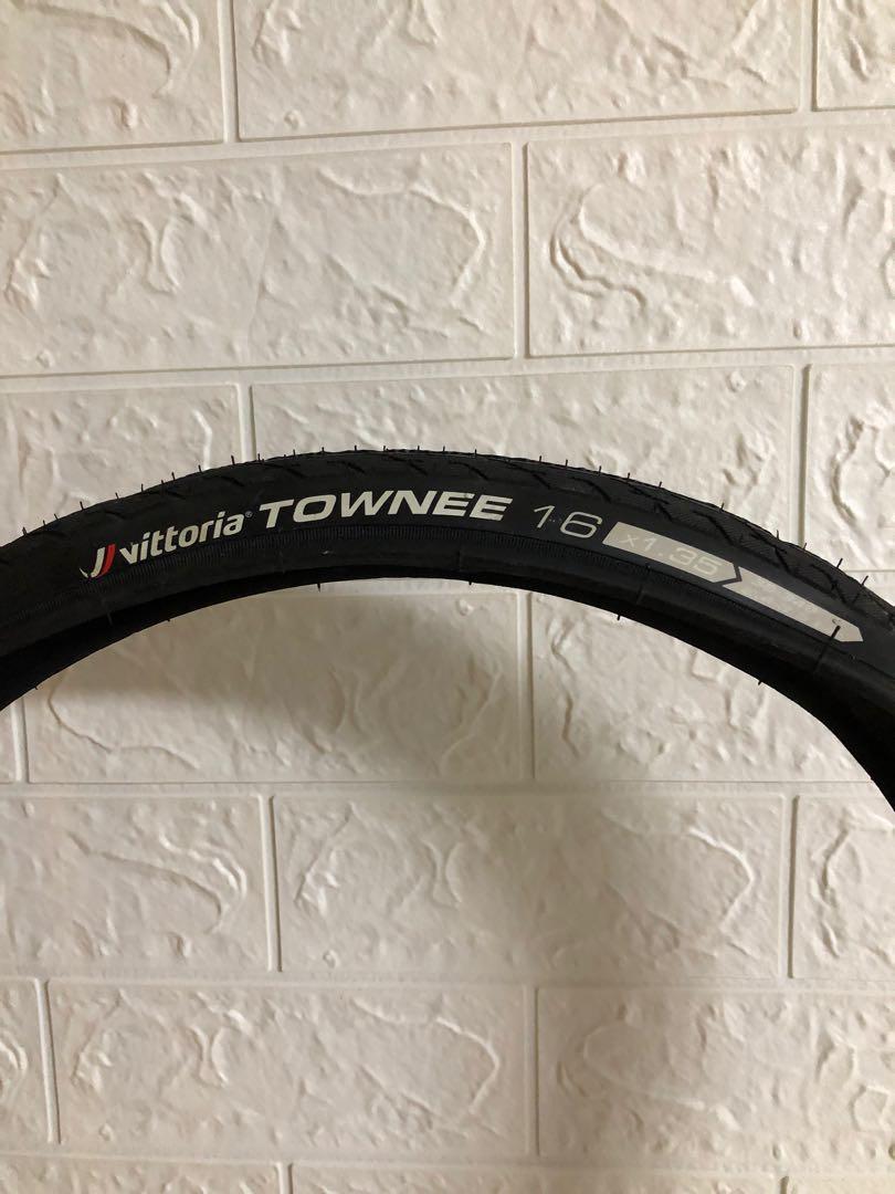 Brompton tires by vittoria townee, Sports Equipment, Bicycles & Parts