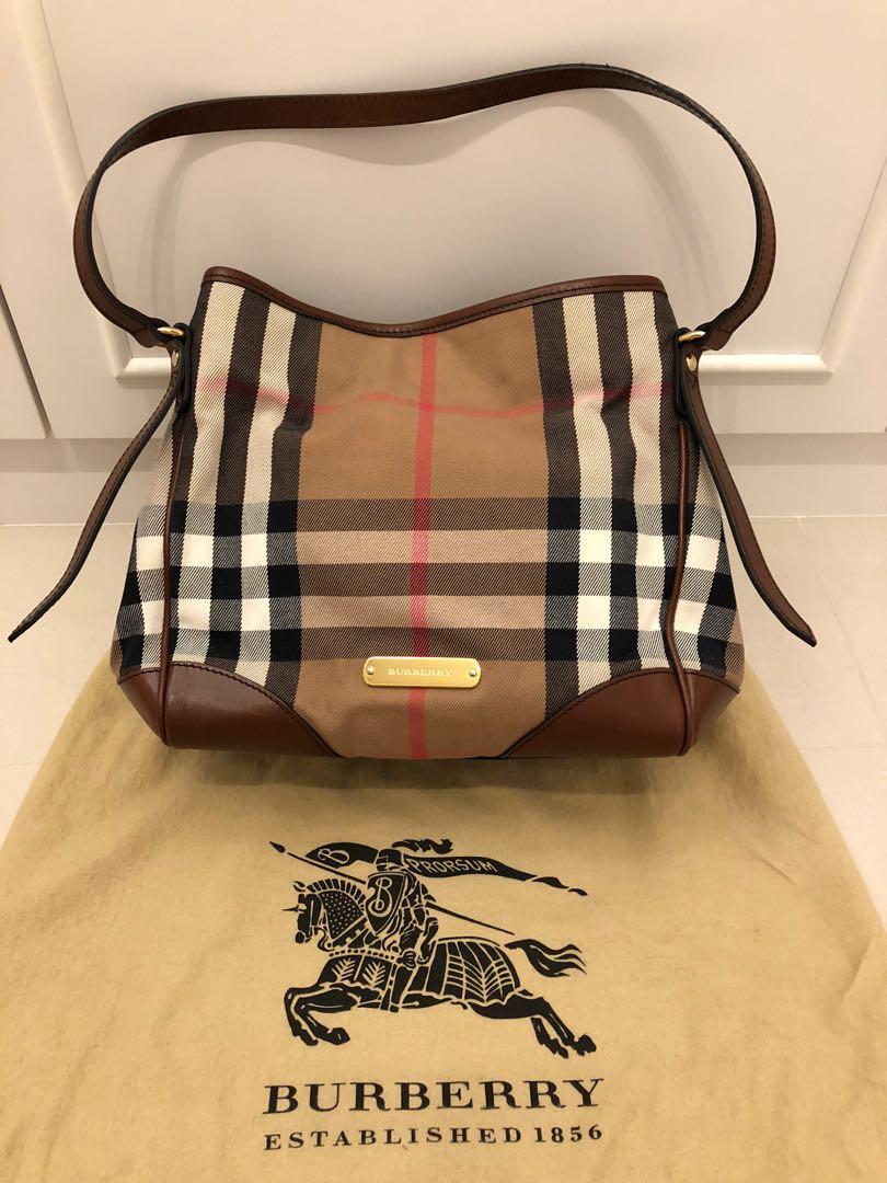 Burberry classic bag collection shop