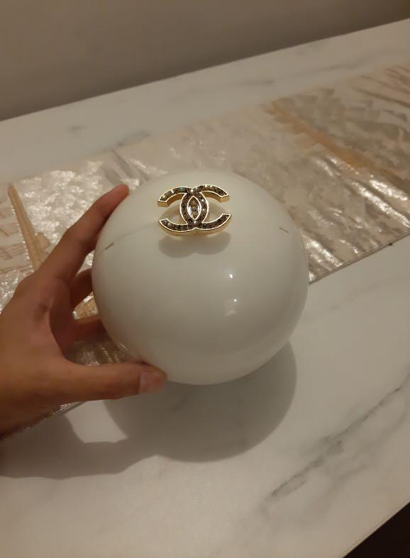 Chanel vip gift pearl ball clutch bag