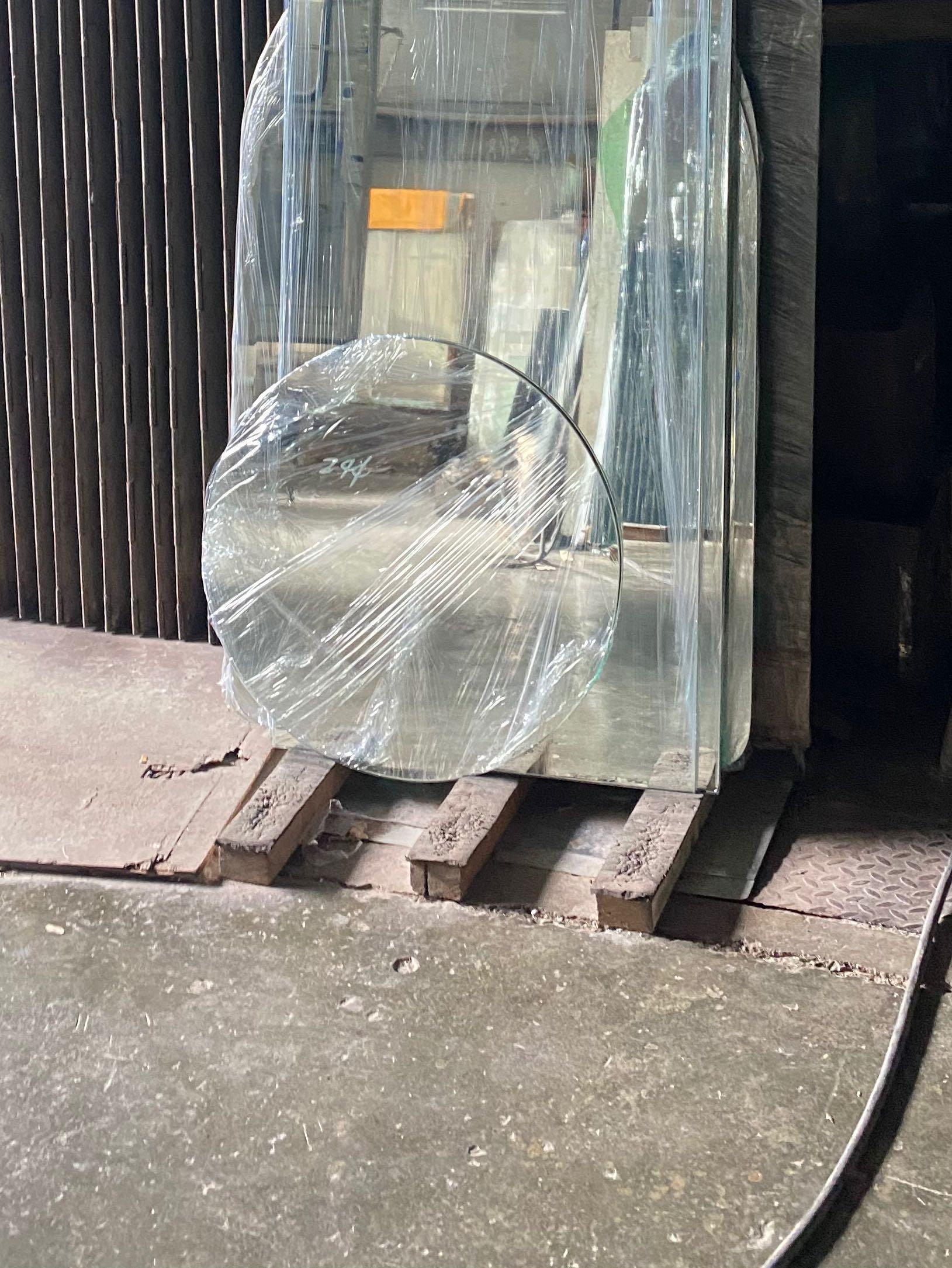 Circle Round Mirror 24inches (Category: Mirrors) located in Malabon City. Submitted by djstoree (Listing ID 1032929912, Image 2). Description: .